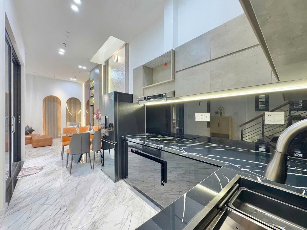 Nhà 3 tầng 3 mê kiệt 3m Lê Duẩn thông Hoàng Hoa Thám - Ảnh 9