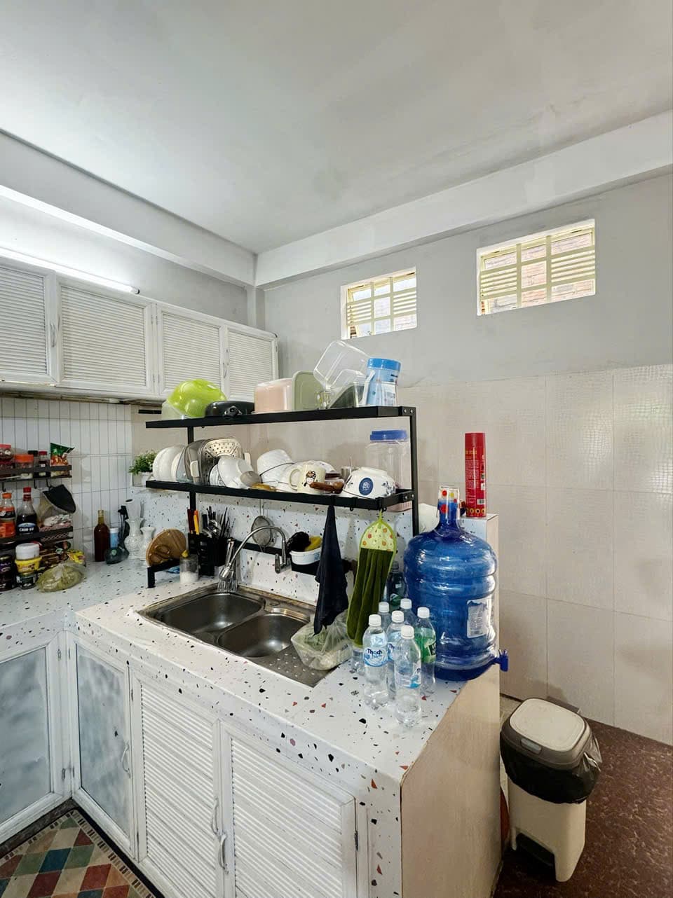 NHÀ NGUYÊN CĂN 3 TẦNG FULL NỘI THẤT 240M2 TẠI NGỌC HỒI - Ảnh 2