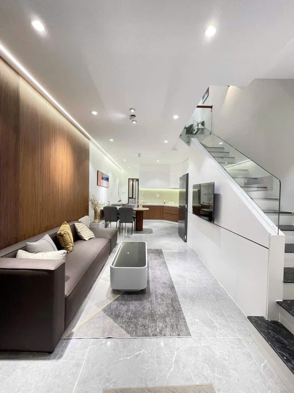 NHÀ NGUYÊN CĂN CHO THUÊ FULL NỘI THẤT 155M2 TẠI KIỆT DUY TÂN - Ảnh 3