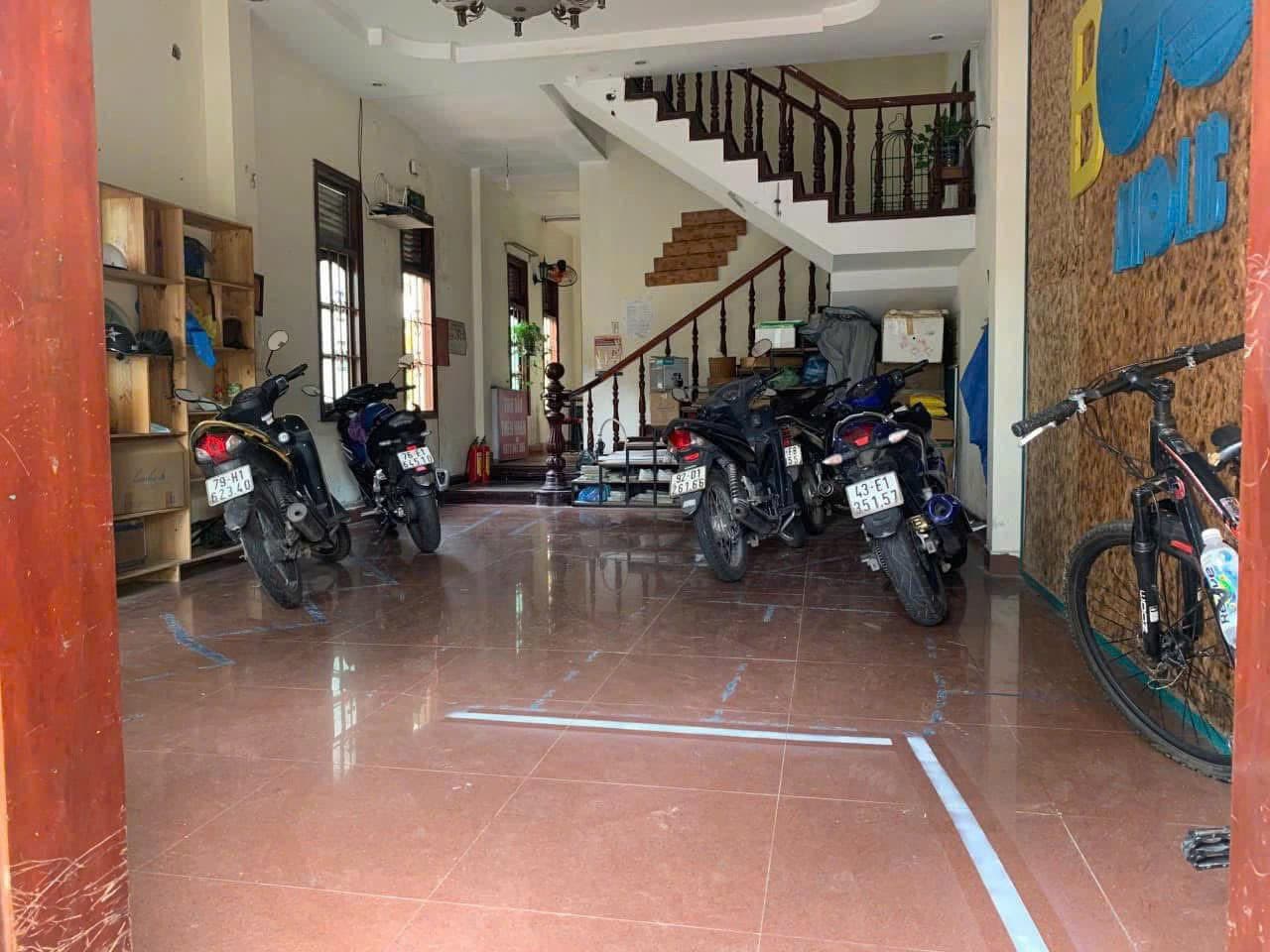 NHÀ NGUYÊN CĂN 3 TẦNG 140M2 TẠI ĐƯỜNG 3/2 - Ảnh 2