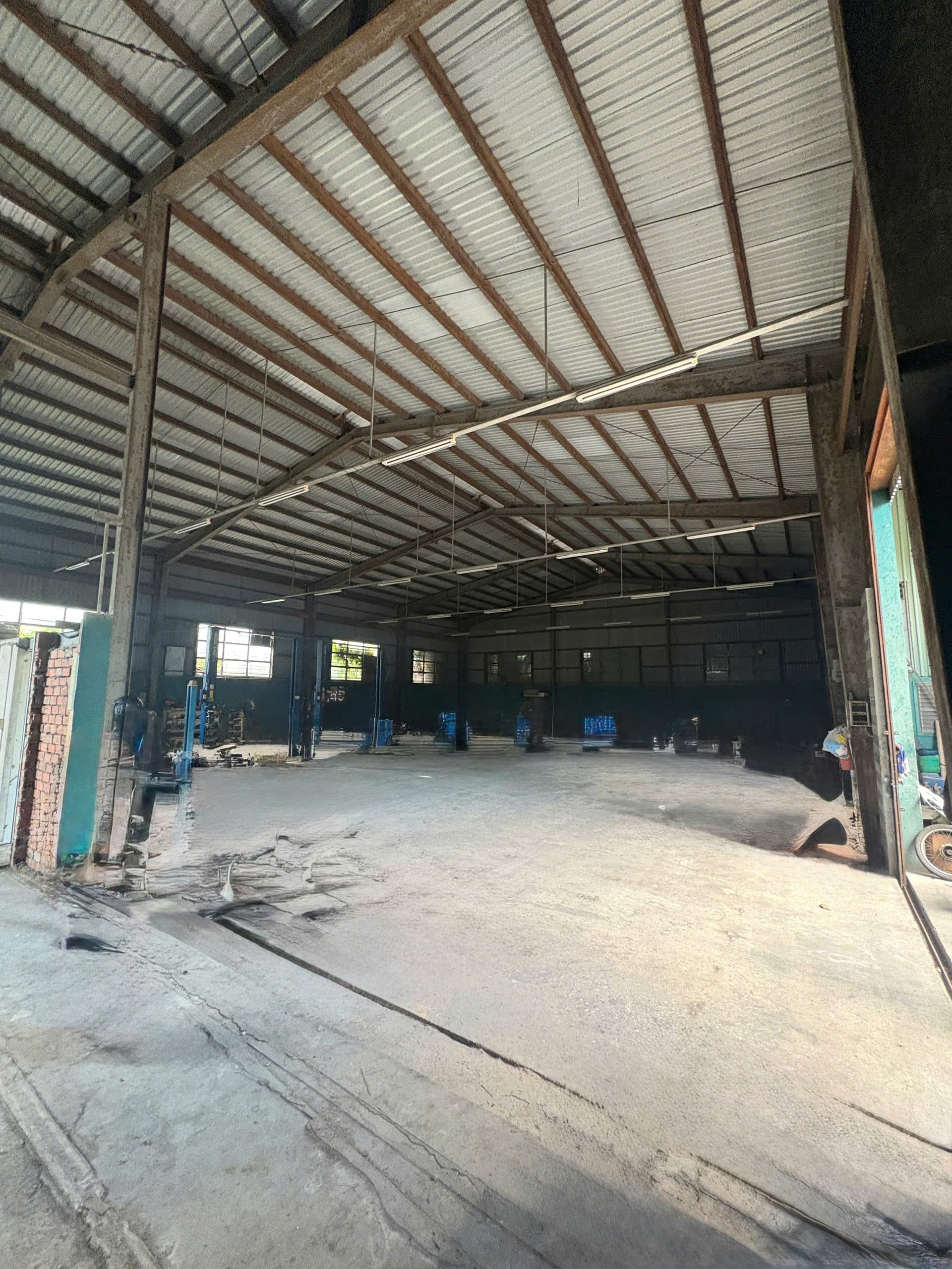 CHO THUÊ KHO XƯỞNG TÔN ĐỨC THẮNG - GẦN NGAY BẾN XE - LIÊN CHIỂU - Ảnh 4