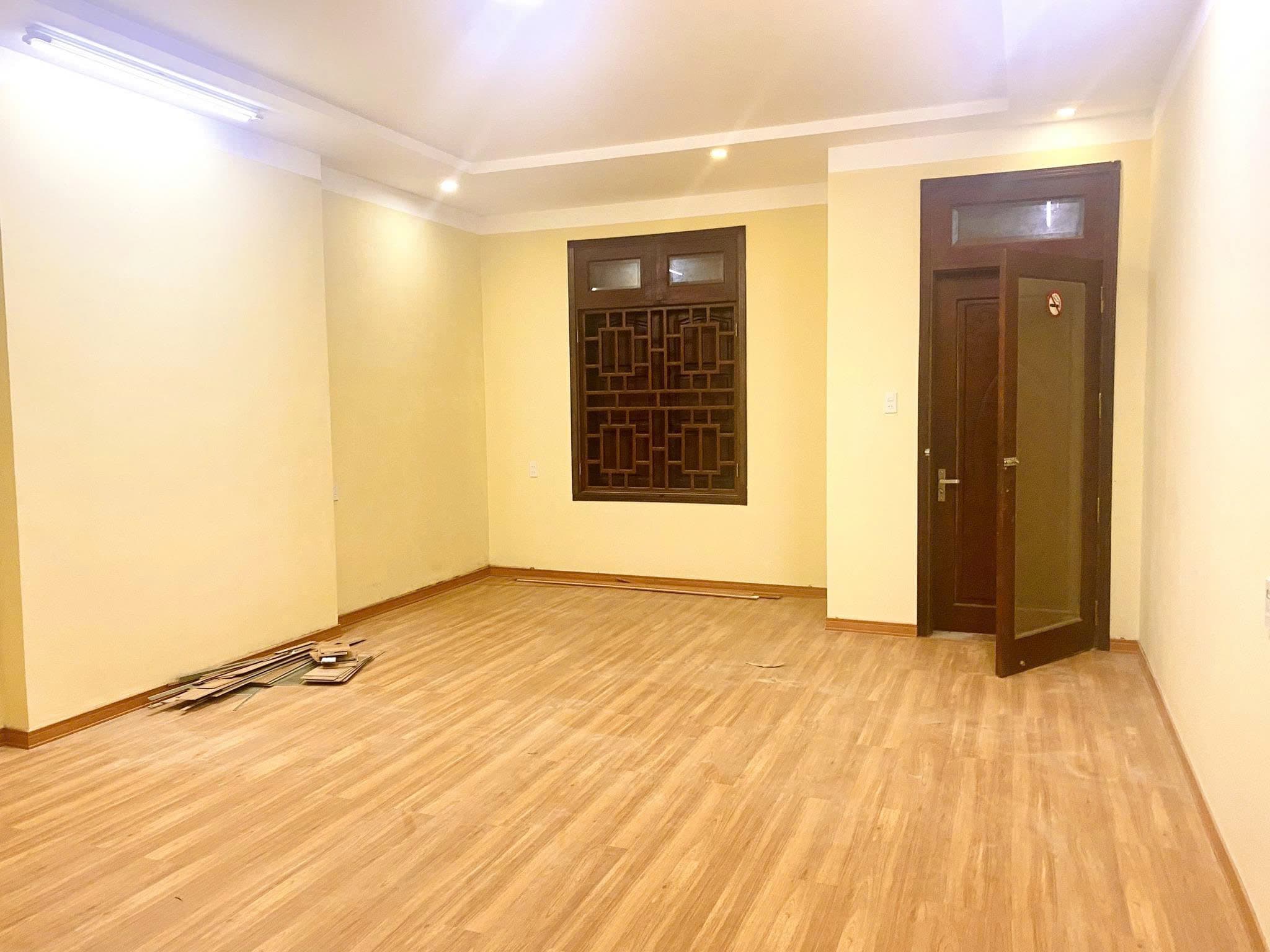 NHÀ NGUYÊN CĂN 5 TẦNG FULL NỘI THẤT TẠI ĐƯỜNG NGUYỄN HỮU THỌ - Ảnh 1