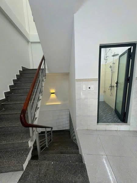 NHÀ NGUYÊN CĂN 3 TẦNG 150M2 TẠI ĐƯỜNG MỸ KHÊ 7 - Ảnh 1