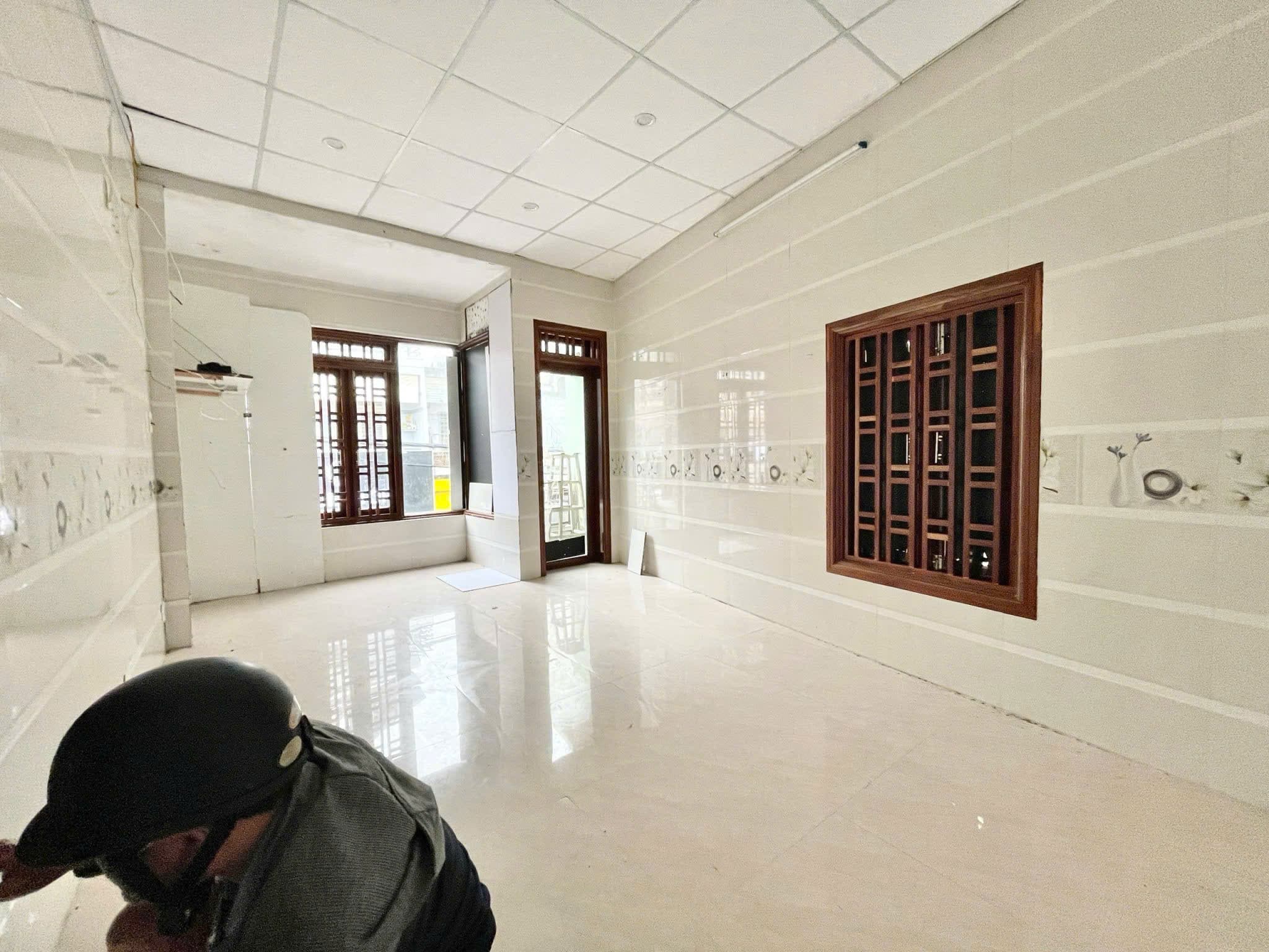 Nhà 2 tầng rưỡi diện tích 65m2 tại Phan Thanh, phù hợp để ở hoặc kinh doanh - Ảnh 2