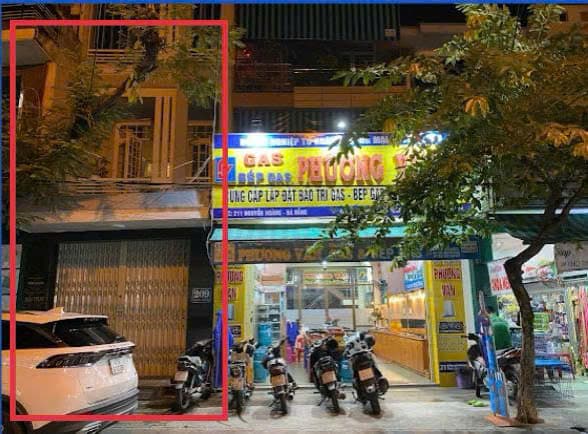 Nhà nguyên căn 3 tầng diện tích 240m2 tại Nguyễn Hoàng - Ảnh 1