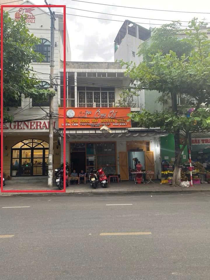 Nhà 4,5 tầng diện tích 100m2 tại Đống Đa, phù hợp làm văn phòng và kinh doanh - Ảnh 1