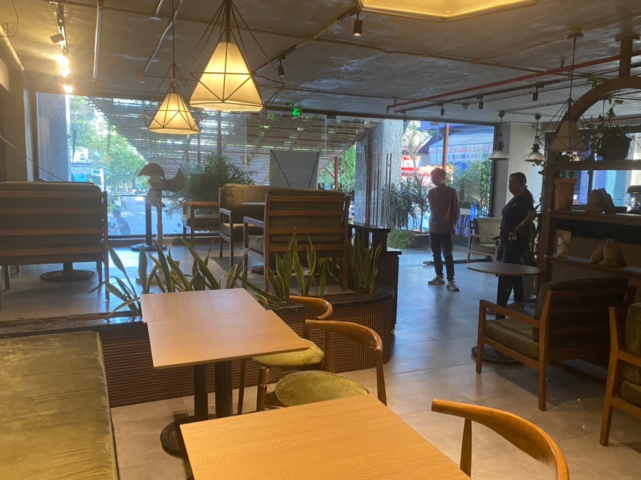 Mặt bằng trống suốt 2 tầng tại Lê Đình Lý, diện tích 108m², phù hợp kinh doanh - Ảnh 3