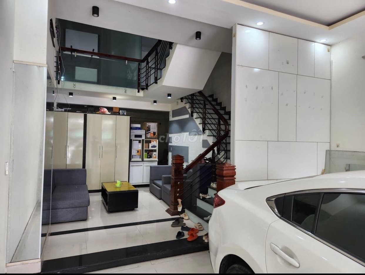 Nhà nguyên căn 3 tầng diện tích 5x20m phù hợp làm văn phòng tại Xô Viết Nghệ Tĩnh - Ảnh 1