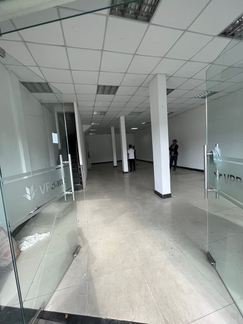 Nhà 3 tầng khu kinh doanh sầm uất gần Nguyễn Văn Linh, diện tích 105m2 mỗi tầng - Ảnh 3