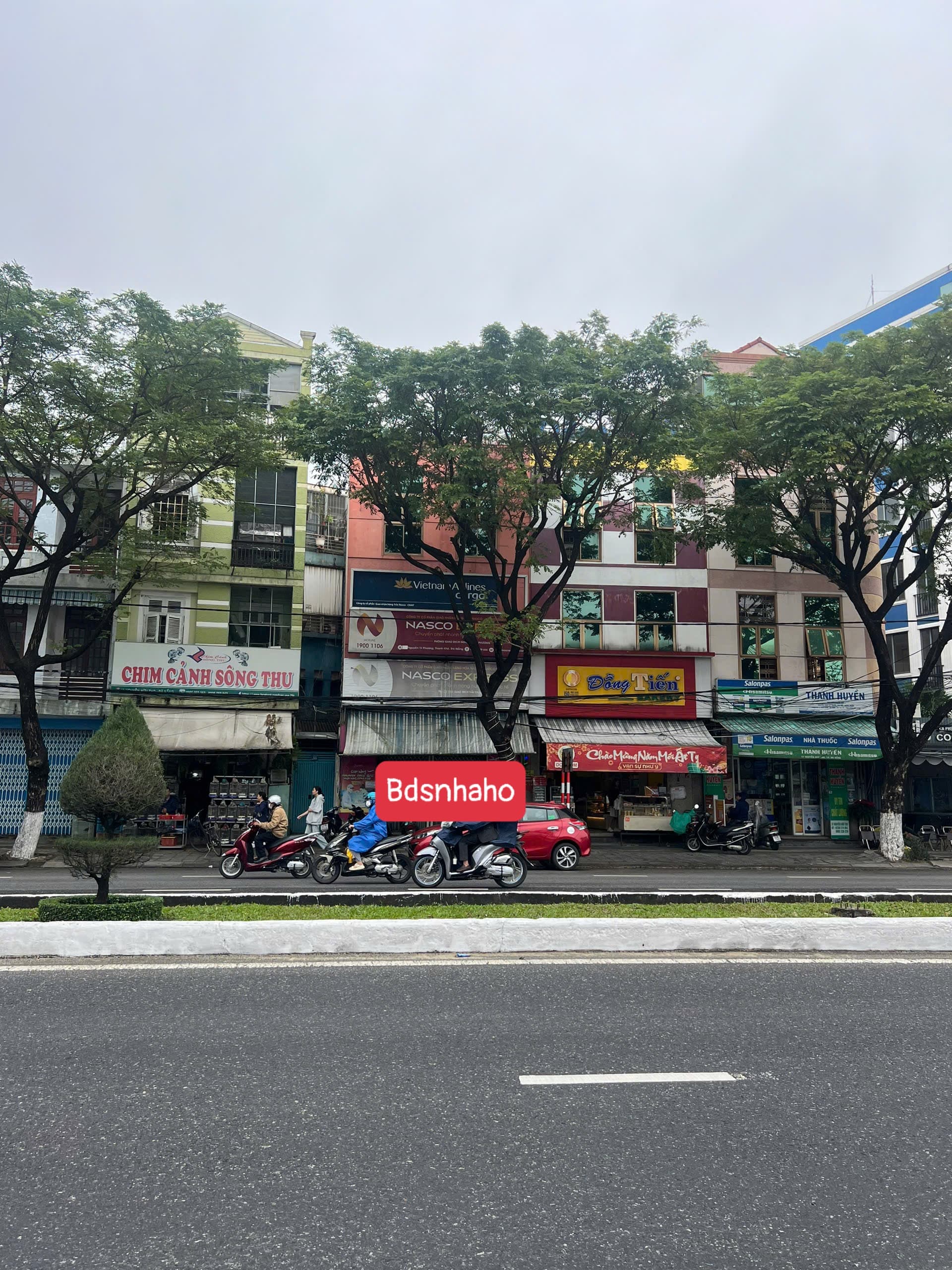 Nhà 3 tầng diện tích 70m2 phù hợp kinh doanh tại Nguyễn Hữu Thọ - Ảnh 1