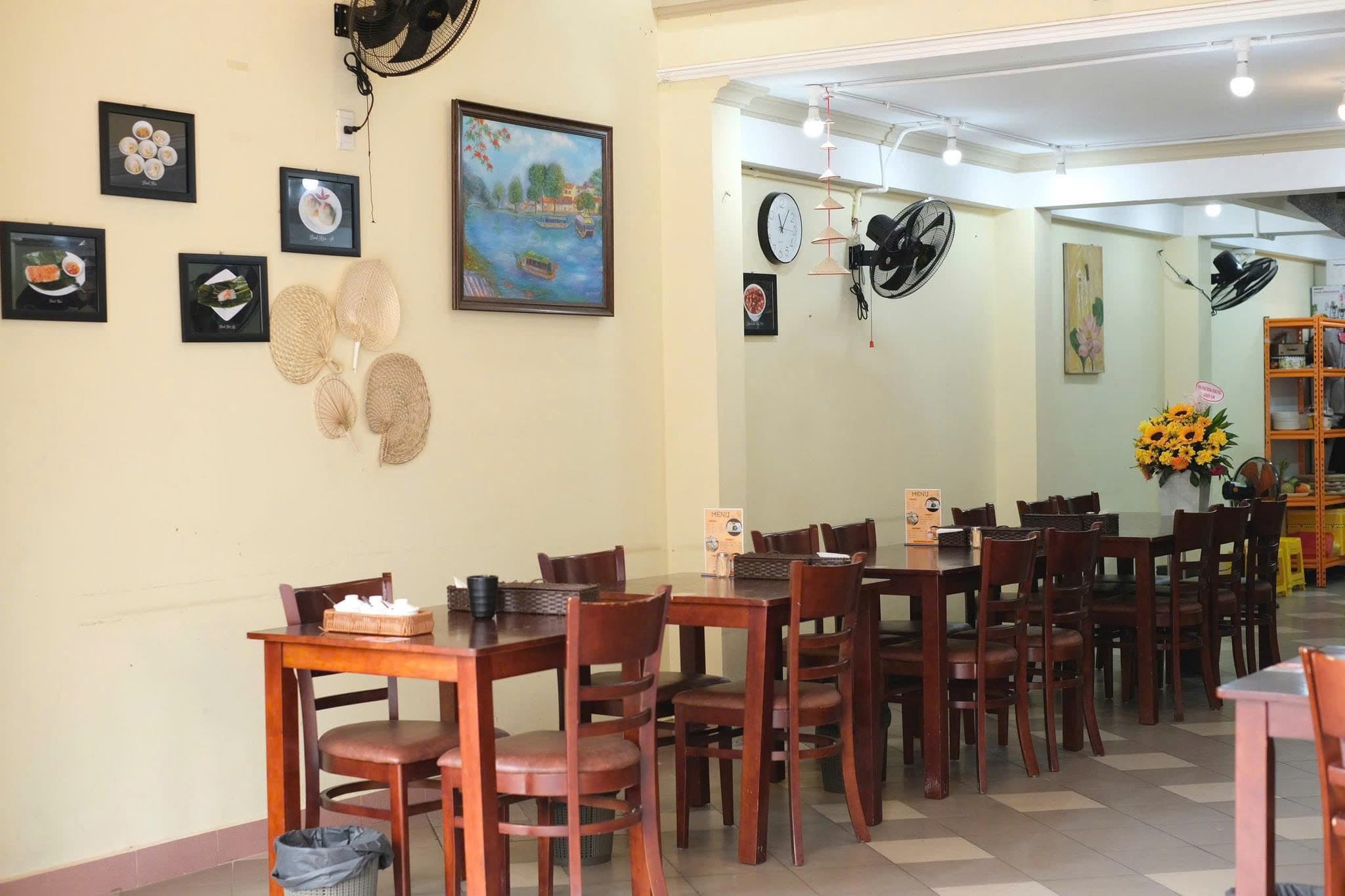 Nhà nguyên căn 3 tầng rưỡi NÚI THÀNH diện tích 100m2, trống suốt phù hợp kinh doanh - Ảnh 2