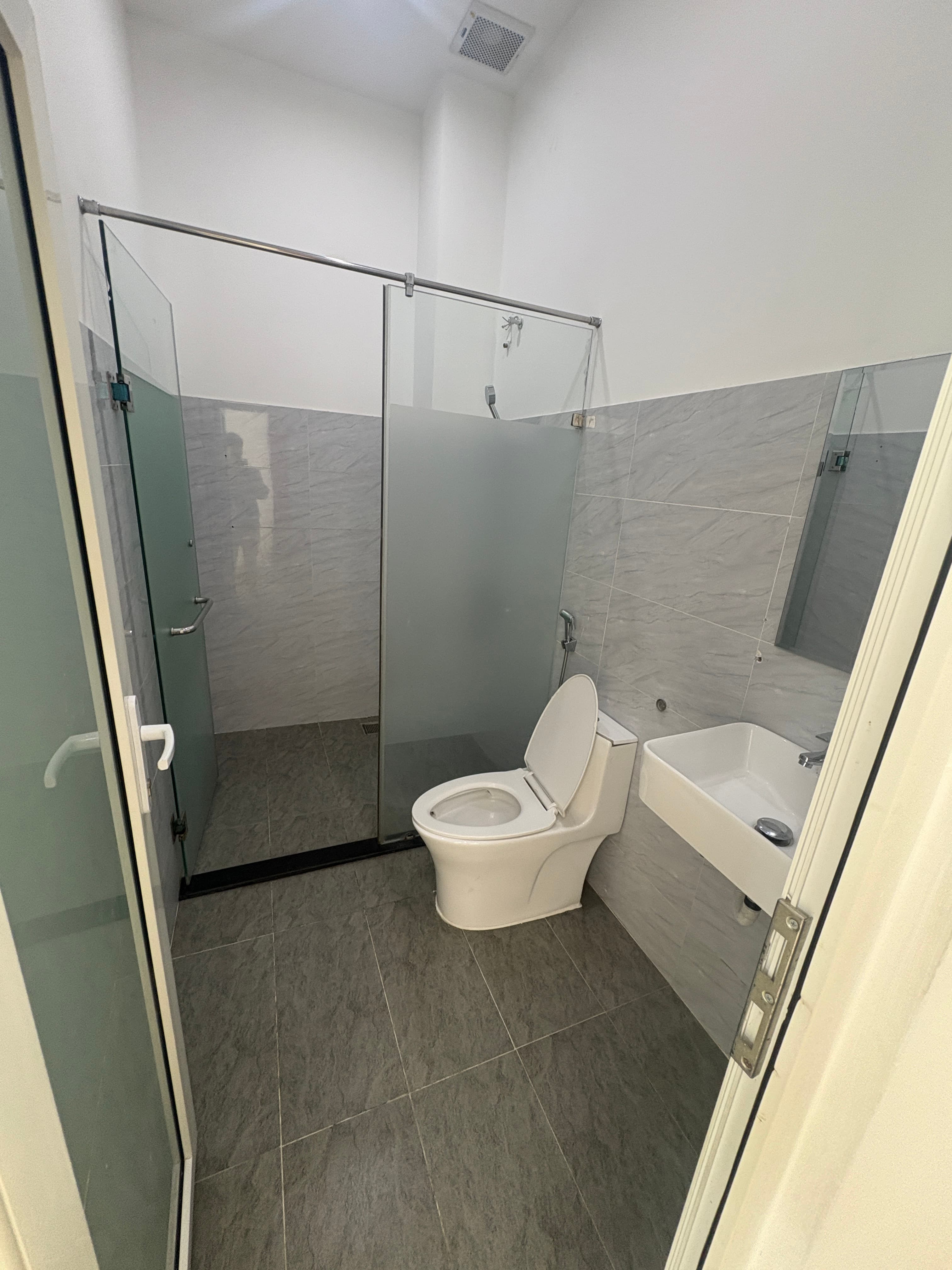 📫 CHO THUÊ NGUYÊN CĂN 3 TẦNG LÊ THANH NGHỊ - HẢI CHÂU - Ảnh 8