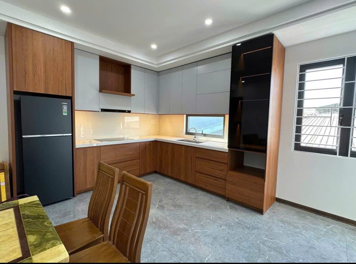 CHO THUÊ NHÀ NGUYÊN CĂN 3 TẦNG TẠI ĐƯỜNG PHAN TRỌNG TUỆ - Ảnh 1