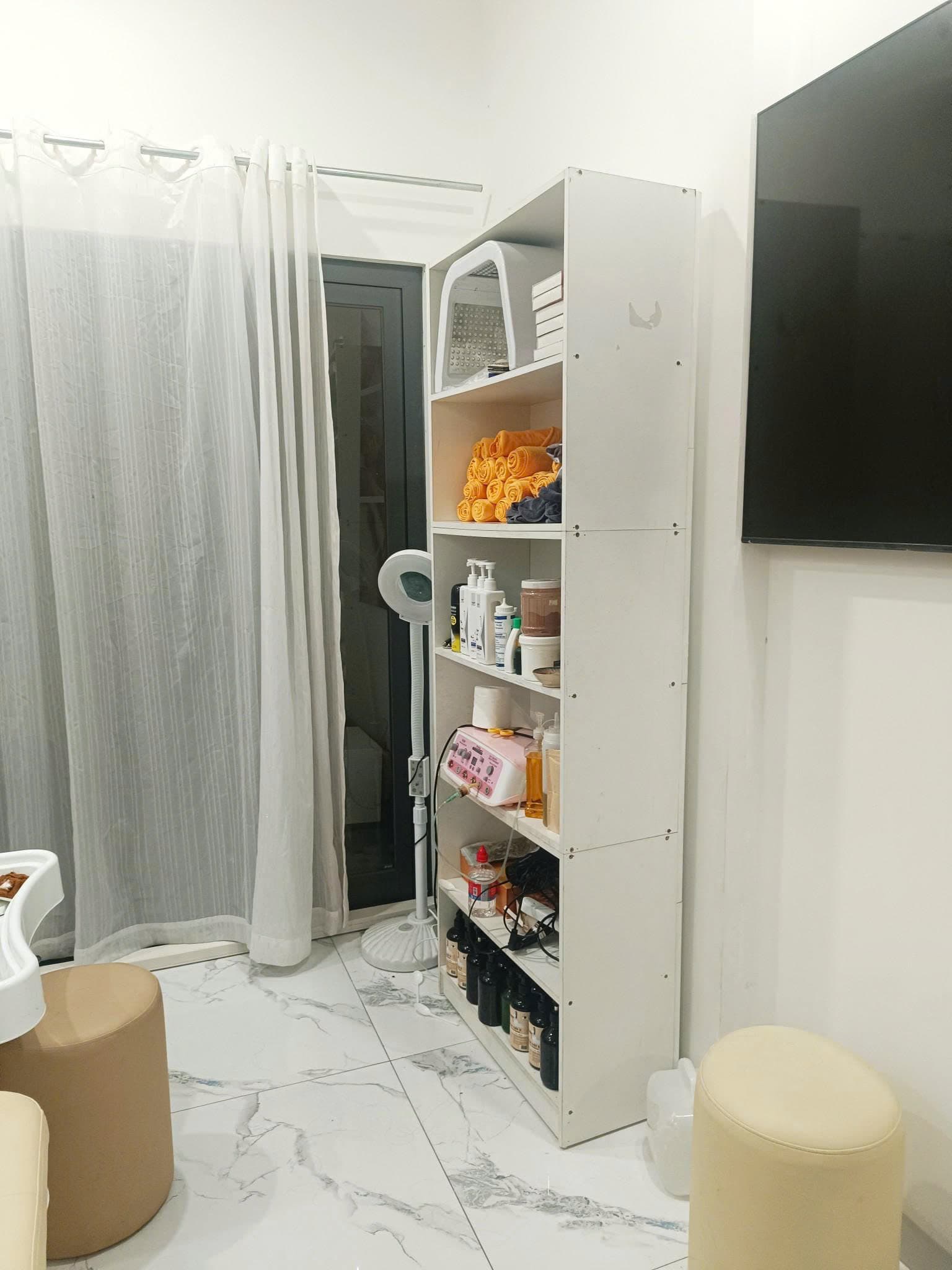 CHO THUÊ TẦNG 1, 2 TẠI ĐƯỜNG LÊ VĂN HIẾN - Ảnh 4