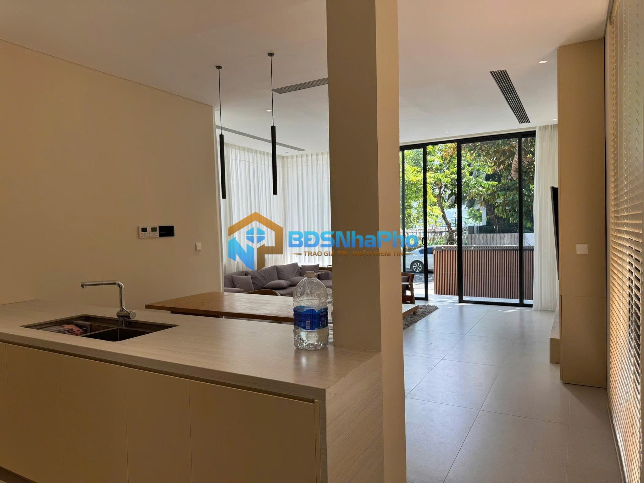 CHO THUÊ VILLA 3 TẦNG FULL NỘI THẤT TẠI LÀNG CHÂU ÂU - Ảnh 2