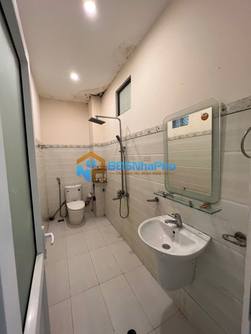 CHO THUÊ NHÀ NGUYÊN CĂN 300M2 TẠI PHẠM XUÂN ẨN - Ảnh 3