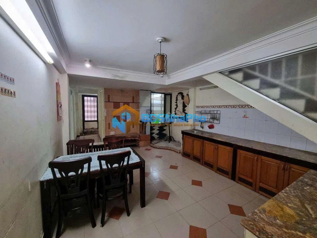 CHO THUÊ NHÀ NGUYÊN CĂN 2.5 TẦNG GẦN CHÍNH HỮU - Ảnh 2