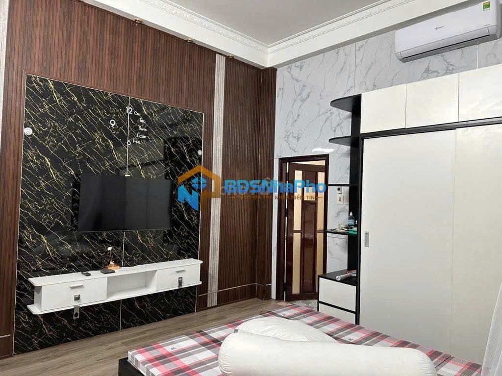 CHO THUÊ NHÀ NGUYÊN CĂN 243M2 TẠI TRẦN NHÂN TÔNG, SƠN TRÀ - Ảnh 4