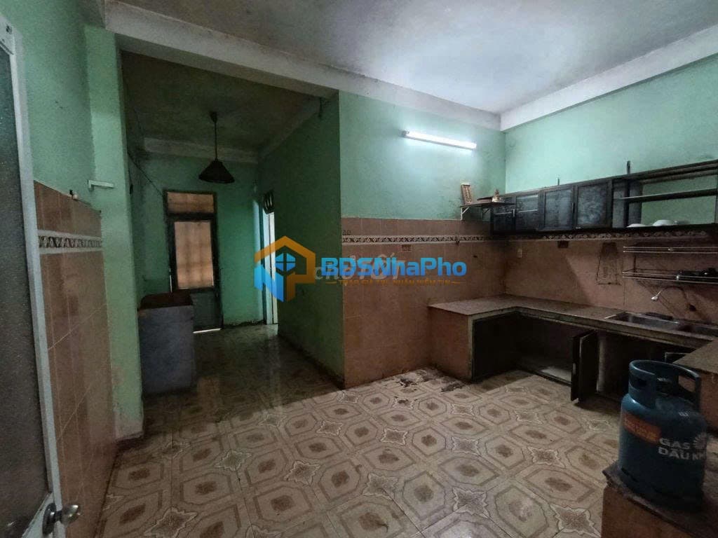 CHO THUÊ NHÀ NGUYÊN CĂN 3 TẦNG DT 300M2 TẠI TỐ HỮU - Ảnh 4