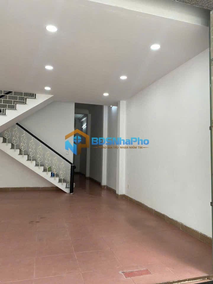 Nhà nguyên căn 3 tầng Hà Huy Tập - Ảnh 2