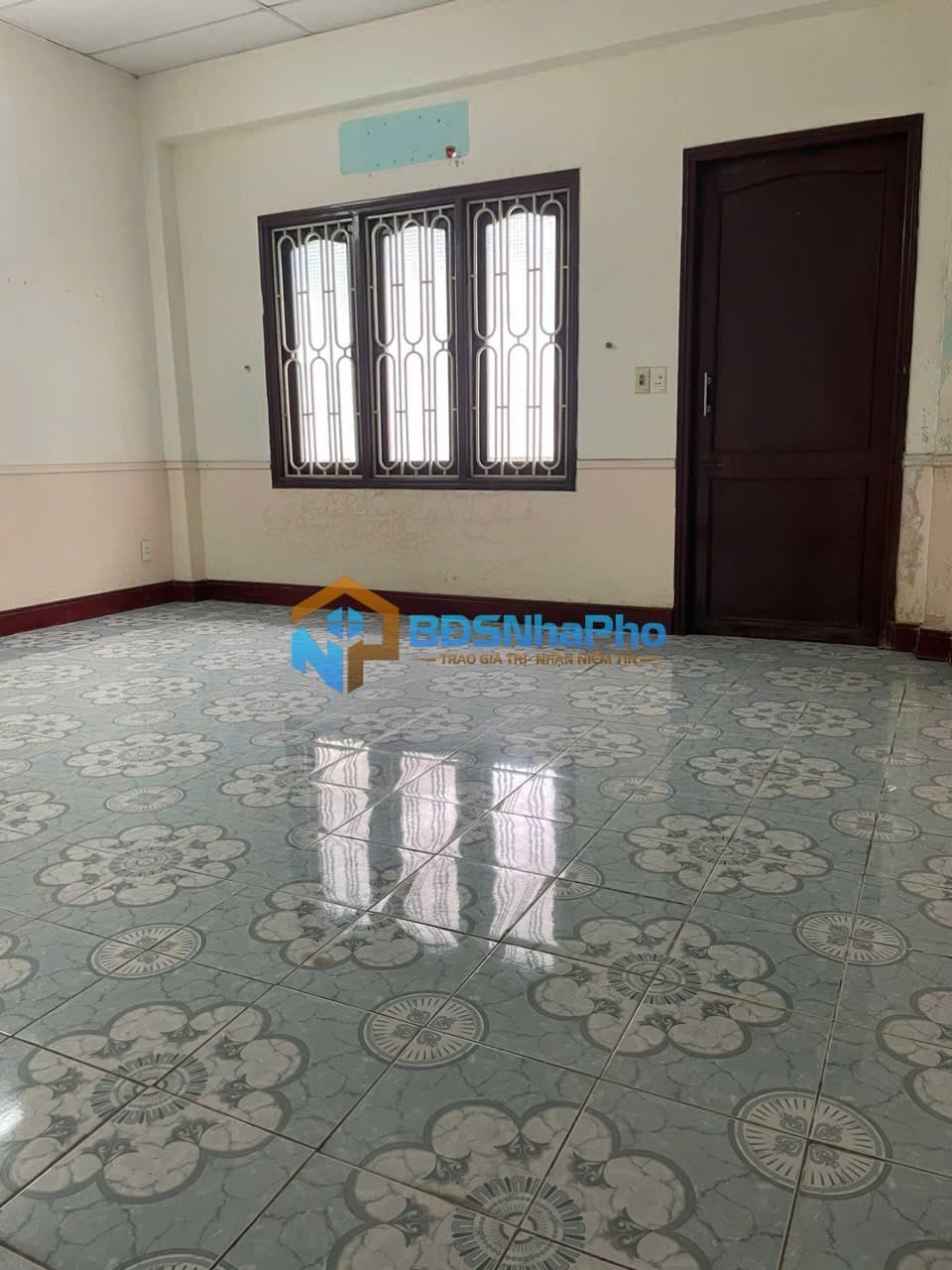 CHO THUÊ NHÀ NGUYÊN CĂN 135M2 TẠI NGUYỄN VĂN LINH - Ảnh 4