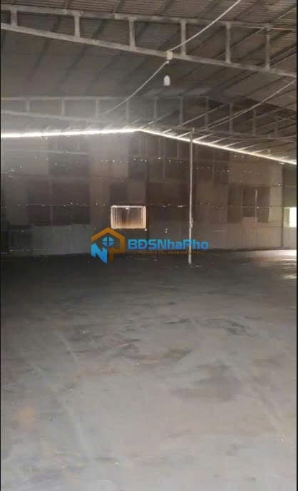 CHO THUÊ KHO DT 550M2 TẠI TRUNG TÂM THÀNH PHỐ - Ảnh 3