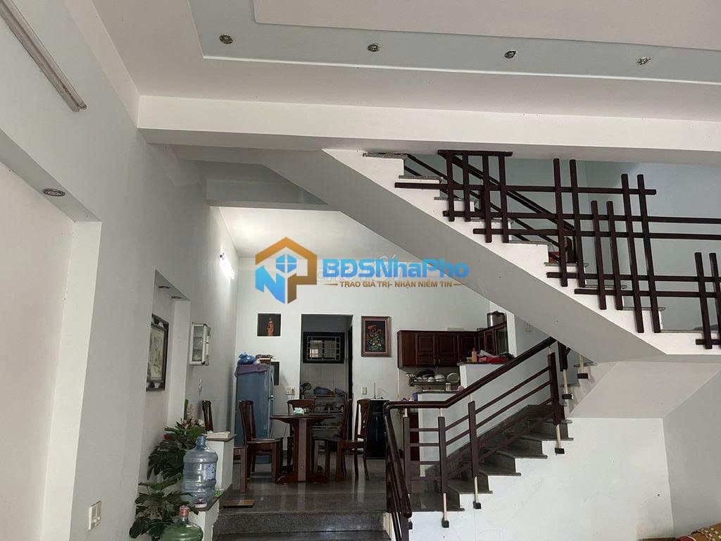 CHO THUÊ NHÀ NGUYÊN CĂN 3 TẦNG DT 75M2 TẠI VŨ QUỲNH - Ảnh 2