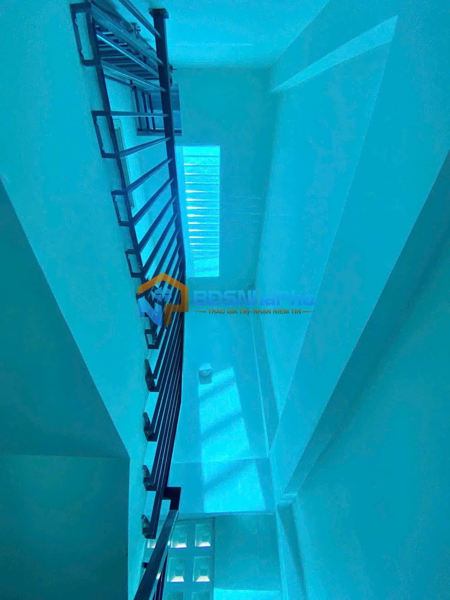 CHO THUÊ NHÀ NGUYÊN CĂN 3,5 TẦNG TẠI KIỆT ÔNG ÍCH KHIÊM - Ảnh 4