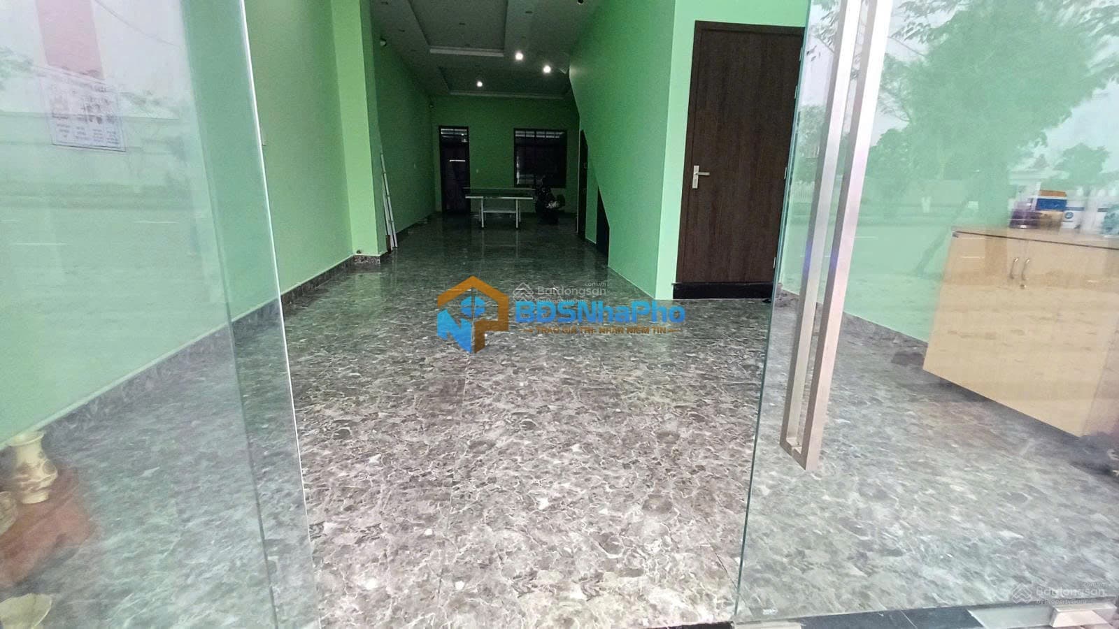 CHO THUÊ NHÀ NGUYÊN CĂN DT 297M2 TẠI ĐƯỜNG MÊ LINH - Ảnh 1