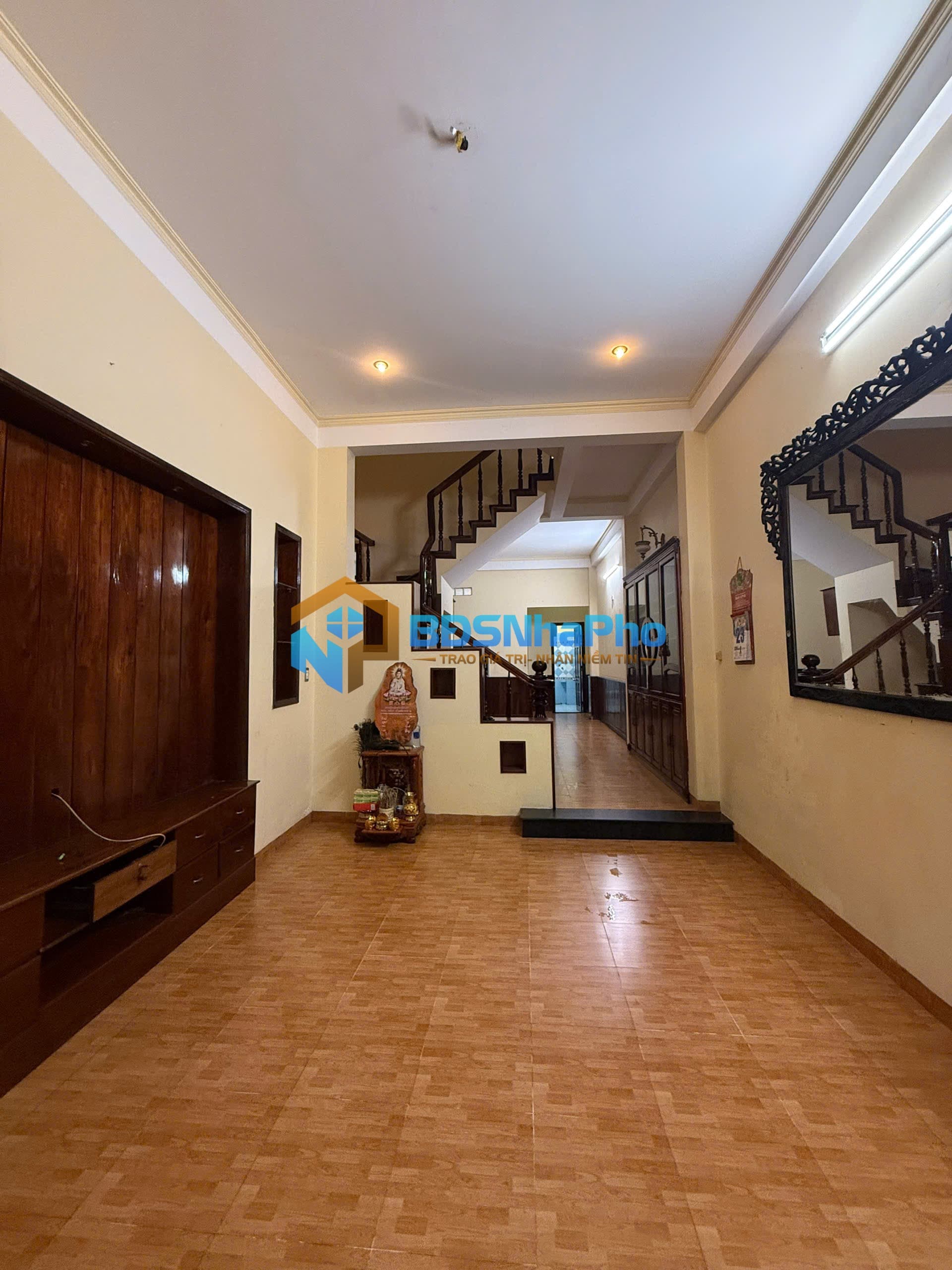 CHO THUÊ NHÀ NGUYÊN CĂN 2,5 TẦNG DT 100M2 TẠI NGUYỄN PHONG SẮC - Ảnh 1