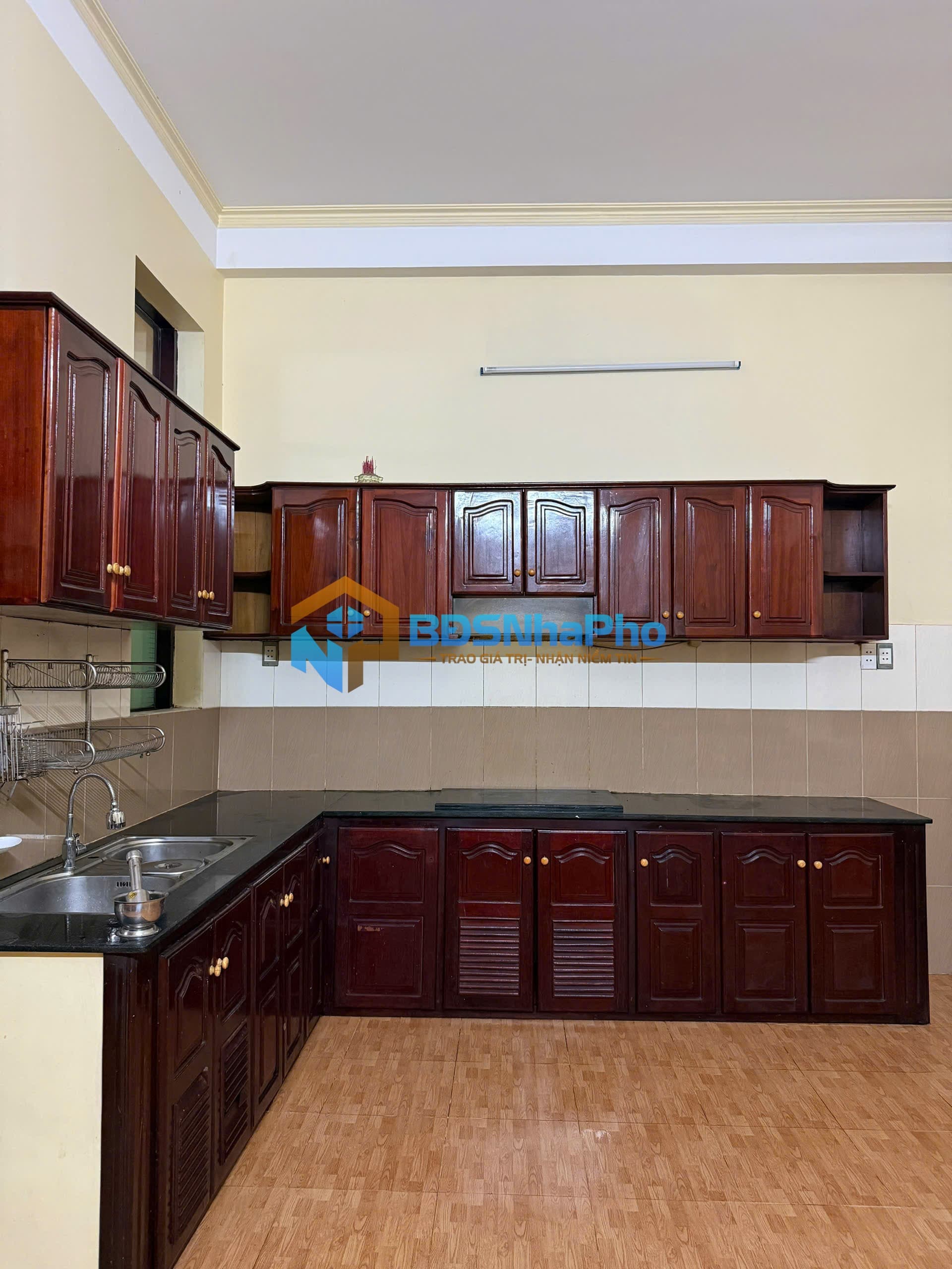 CHO THUÊ NHÀ NGUYÊN CĂN 2,5 TẦNG DT 100M2 TẠI NGUYỄN PHONG SẮC - Ảnh 2