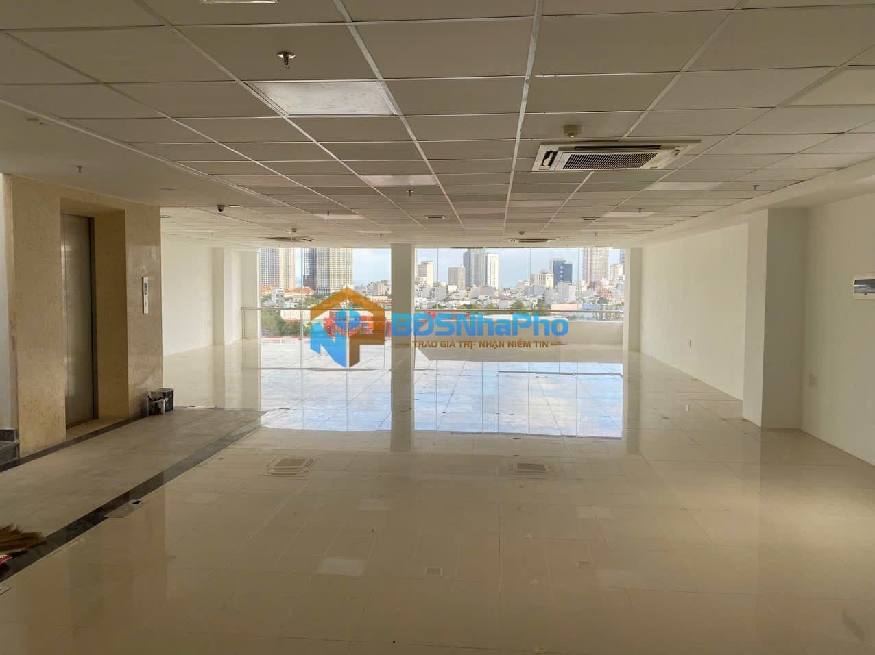 Tòa nhà 8 tầng có hầm 1440m2 tại Ngô Quyền, phù hợp làm văn phòng hoặc kinh doanh - Ảnh 4