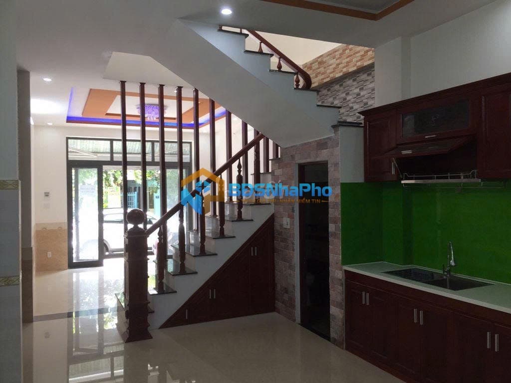 CHO THUÊ NHÀ NGUYÊN CĂN 2 TẦNG DT 100M2 TẠI NGUYỄN CÔNG HOAN - Ảnh 2