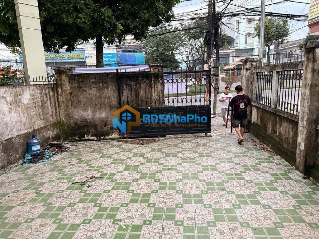 CHO THUÊ NHÀ NGUYÊN CĂN 2 TẦNG DT 201M2 TẠI TÔN ĐỨC THẮNG - Ảnh 2