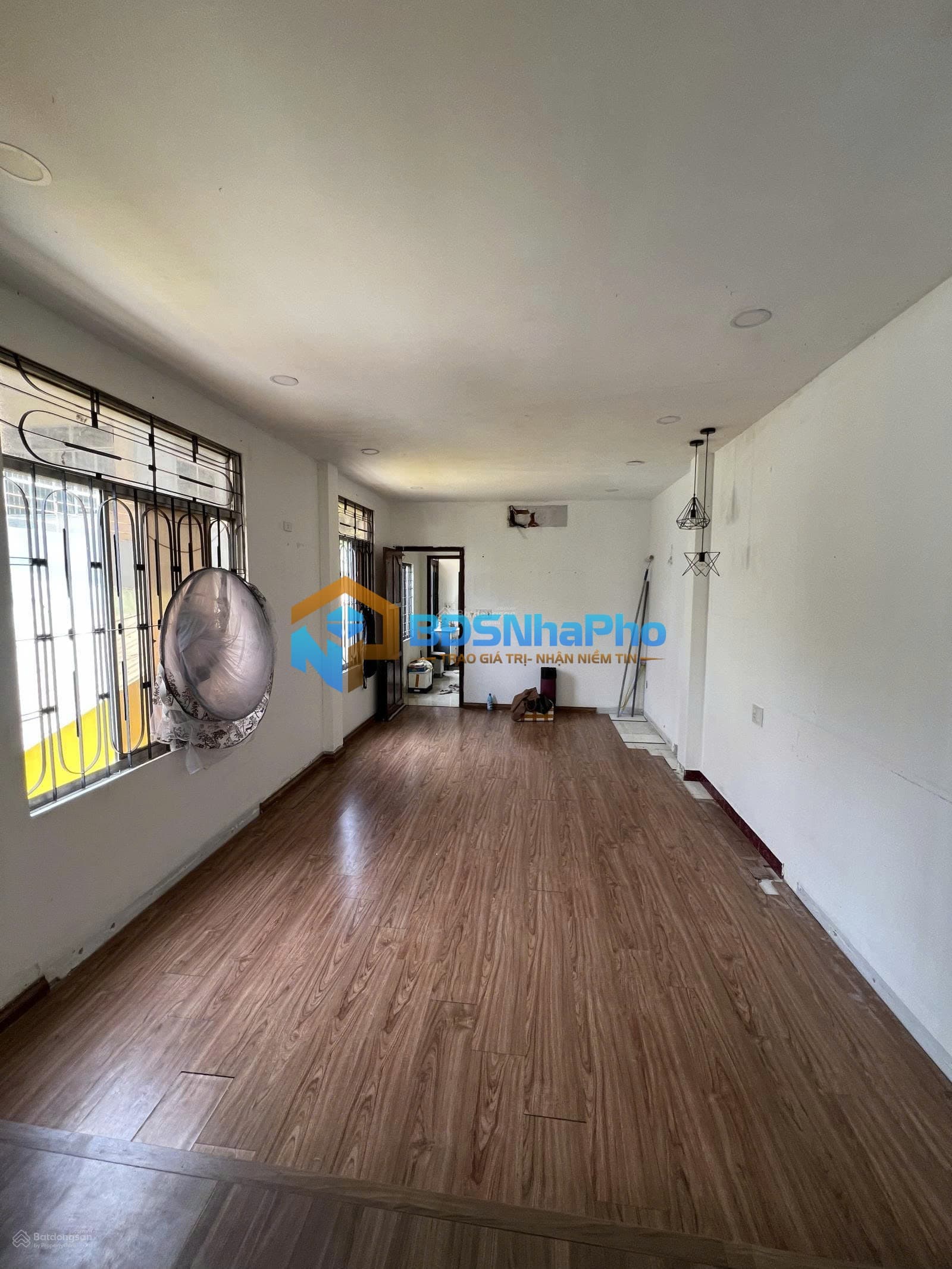 CHO THUÊ NHÀ NGUYÊN CĂN 4 TẦNG TẠI NGUYỄN THỊ MINH KHAI - Ảnh 4