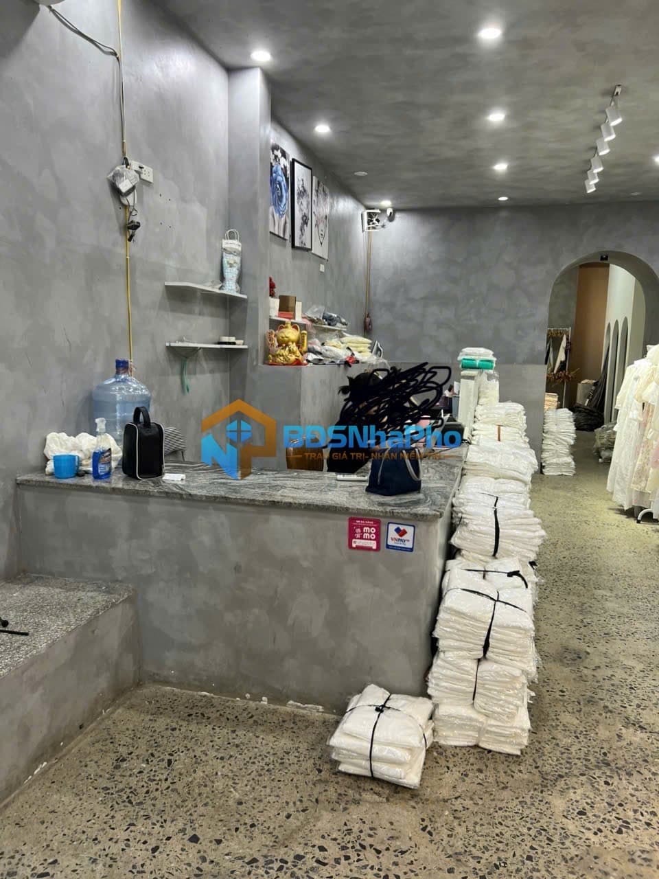 CHO THUÊ NHÀ NGUYÊN CĂN 3 TẦNG DT 102M2 TẠI TRẦN NHÂN TÔNG - Ảnh 3