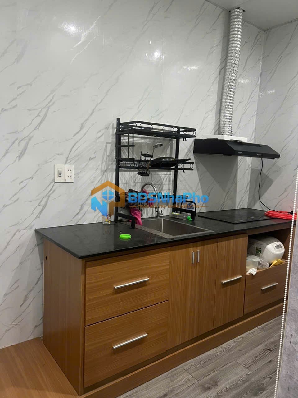 CHO THUÊ NHÀ NGUYÊN CĂN 3 TẦNG DT 102M2 TẠI TRẦN NHÂN TÔNG - Ảnh 5