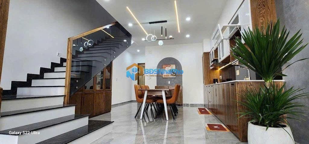 CHO THUÊ NHÀ NGUYÊN CĂN 3 TẦNG DT 100M2 TẠI BÙI THIỆN NGỘ - Ảnh 2