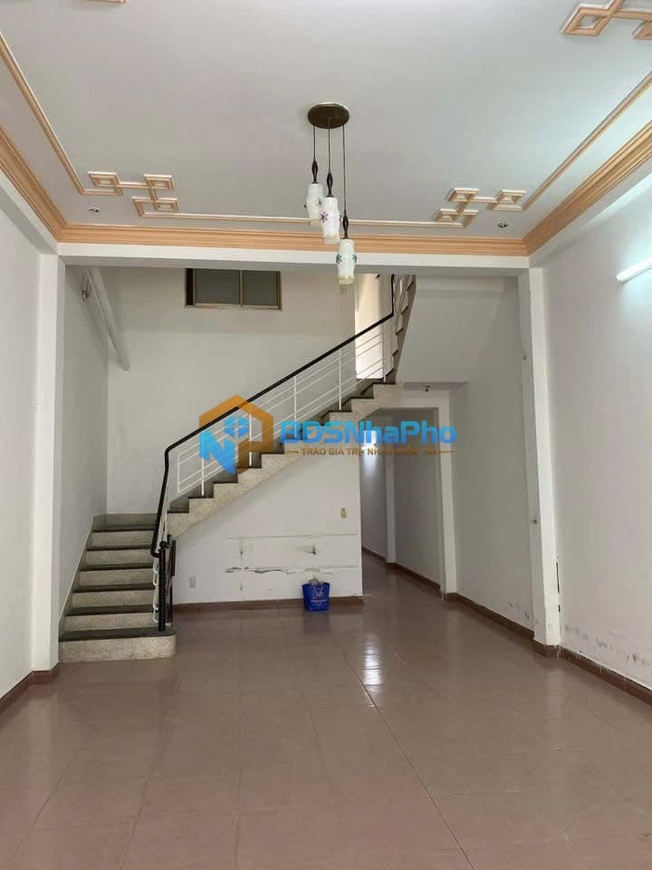 CHO THUÊ NHÀ NGUYÊN CĂN 2 TẦNG DT 103M2 TẠI VĂN CẬN - Ảnh 1