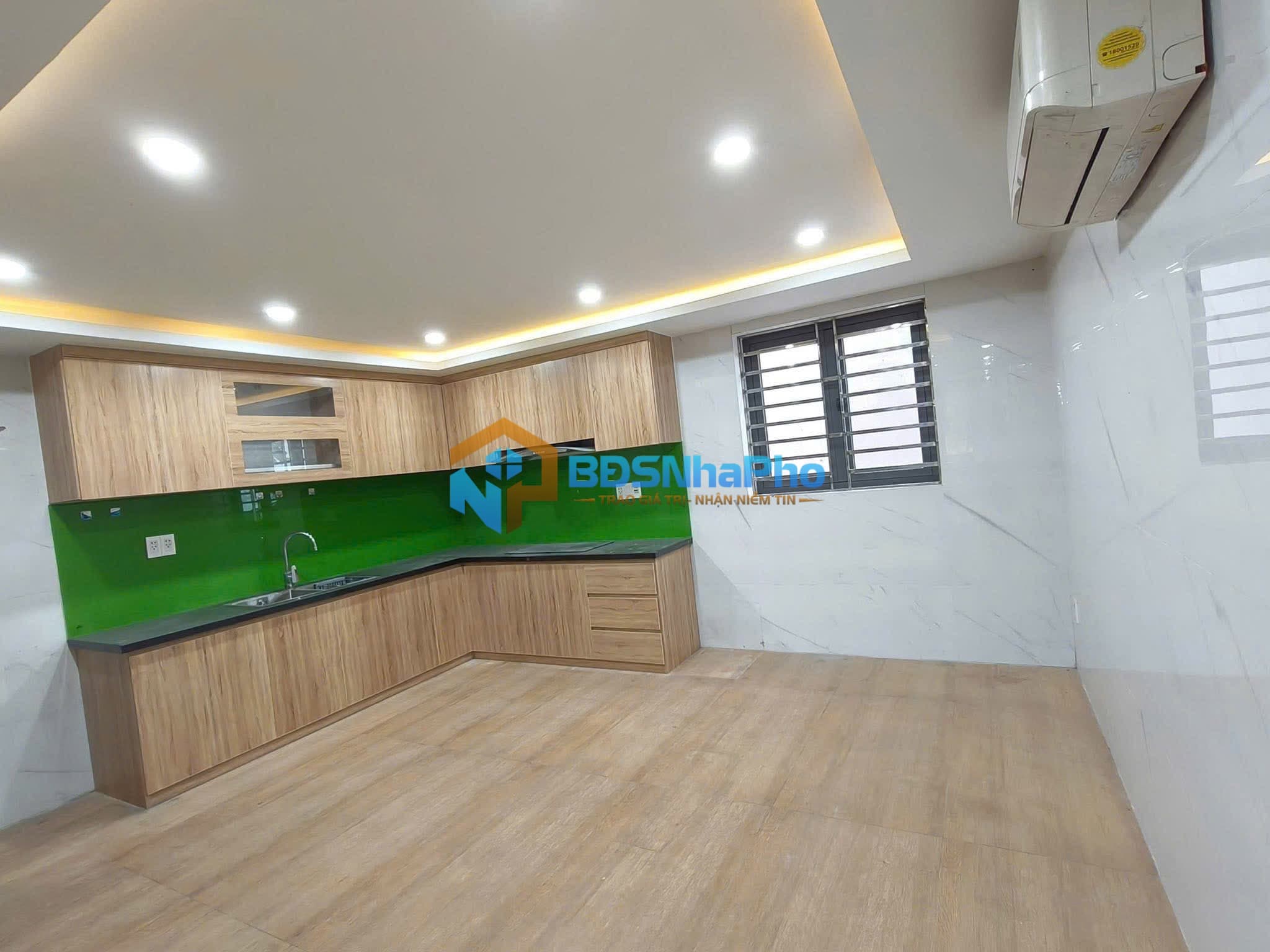 CHO THUÊ NHÀ 4,5 TẦNG MT NGUYỄN HỮU THỌ - Ảnh 4