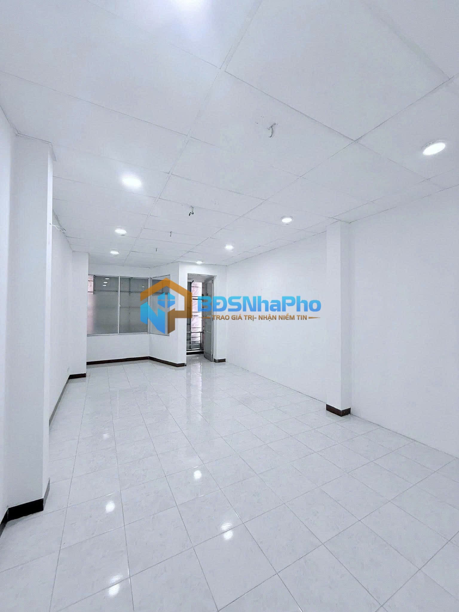 CHO THUÊ NHÀ 5 TẦNG MT HÙNG VƯƠNG - Ảnh 4