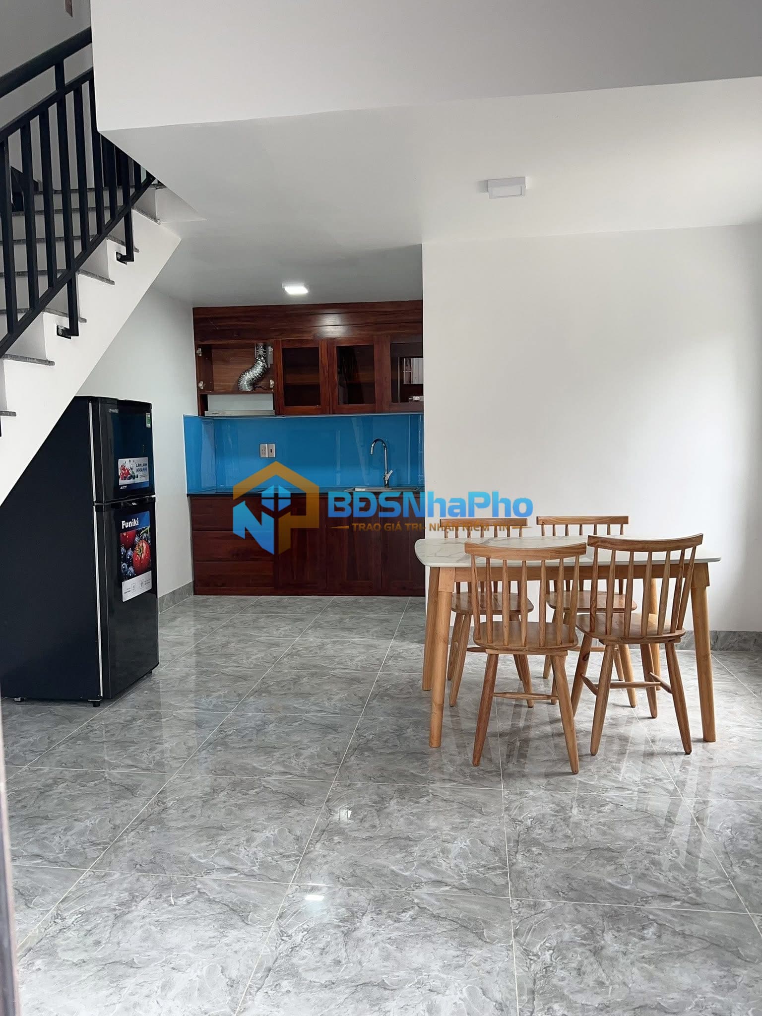 Cho Thuê Nhà Nguyên Căn Nguyễn Đình Chiểu – Nhà Mới 2 Tầng, Full Nội Thất - Ảnh 1