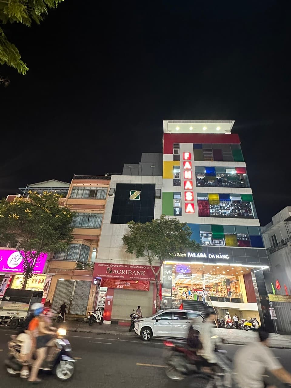 Nhà 4 tầng 304 lê duẩn ngang 7m nở hậu 10m - Ảnh 2