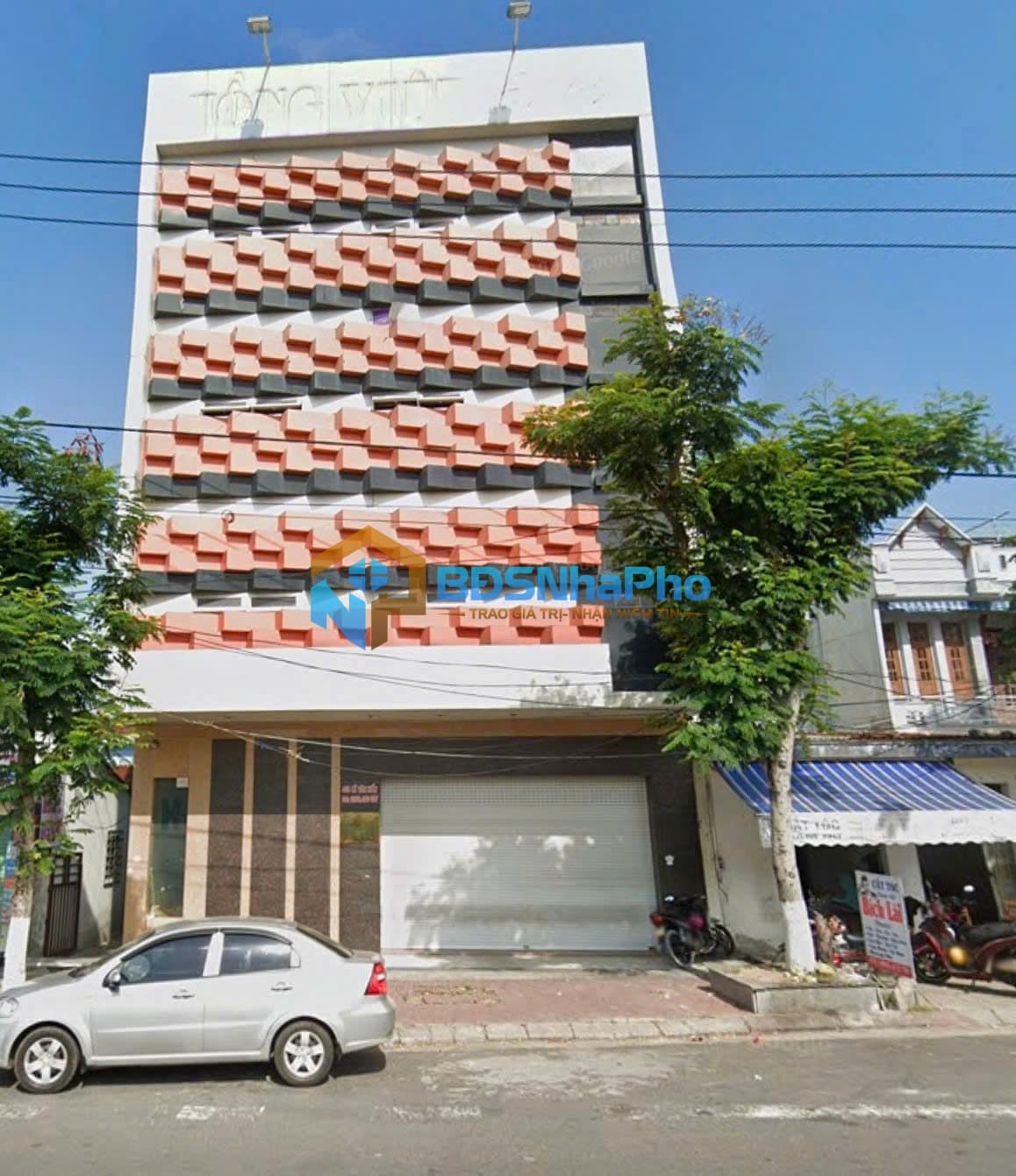 Cho thuê nhà nguyên căn tại 405 Lê Văn Hiến - Ảnh 1