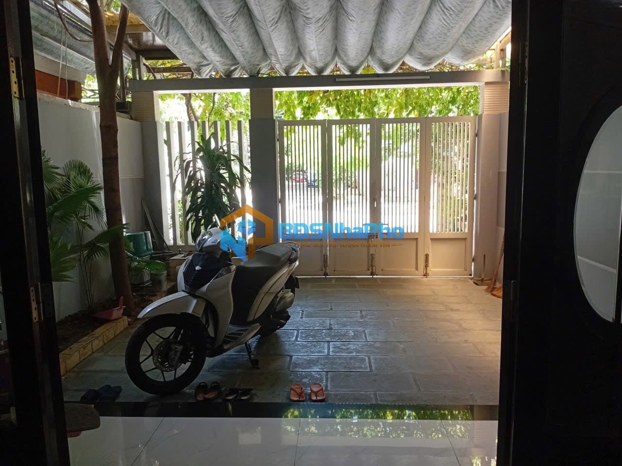 Nhà nguyên căn 3 tầng đường Lý Đạo Thành - Ảnh 7