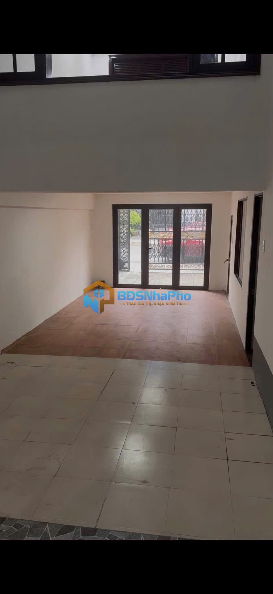 Cho thuê nhà nguyên căn 4 tầng Núi Thành Ngang 6m nhà đẹp làm Vp, trung tâm - Ảnh 5