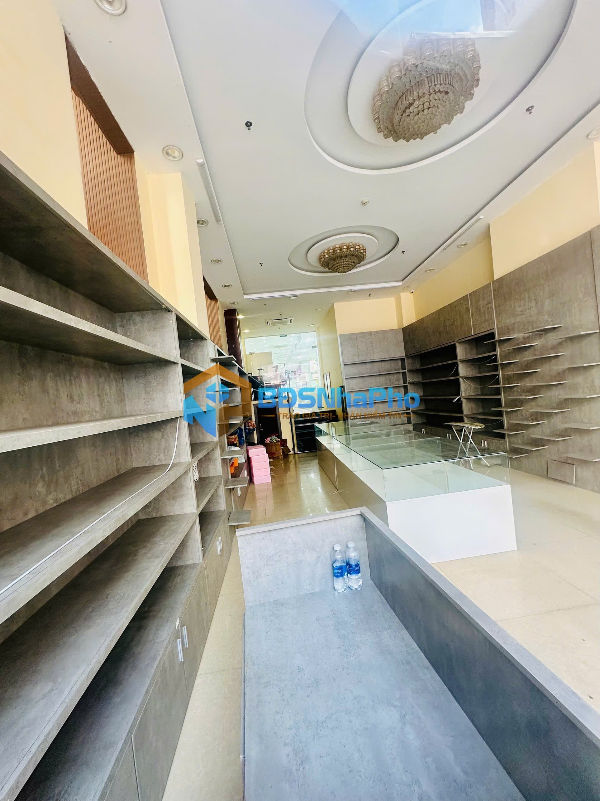 Mặt bằng chợ HÀN đường Phạm Phú Thứ - Ảnh 1