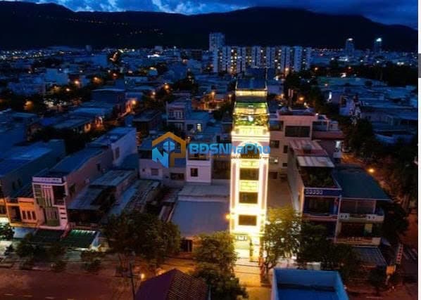 Nhà 7 tầng đường Khúc Hạo - Sơn Trà - Ảnh 2