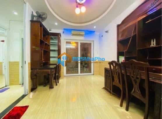 Nhà ở biệt thự kiệt ô tô Trương Chí Cương - Ảnh 3