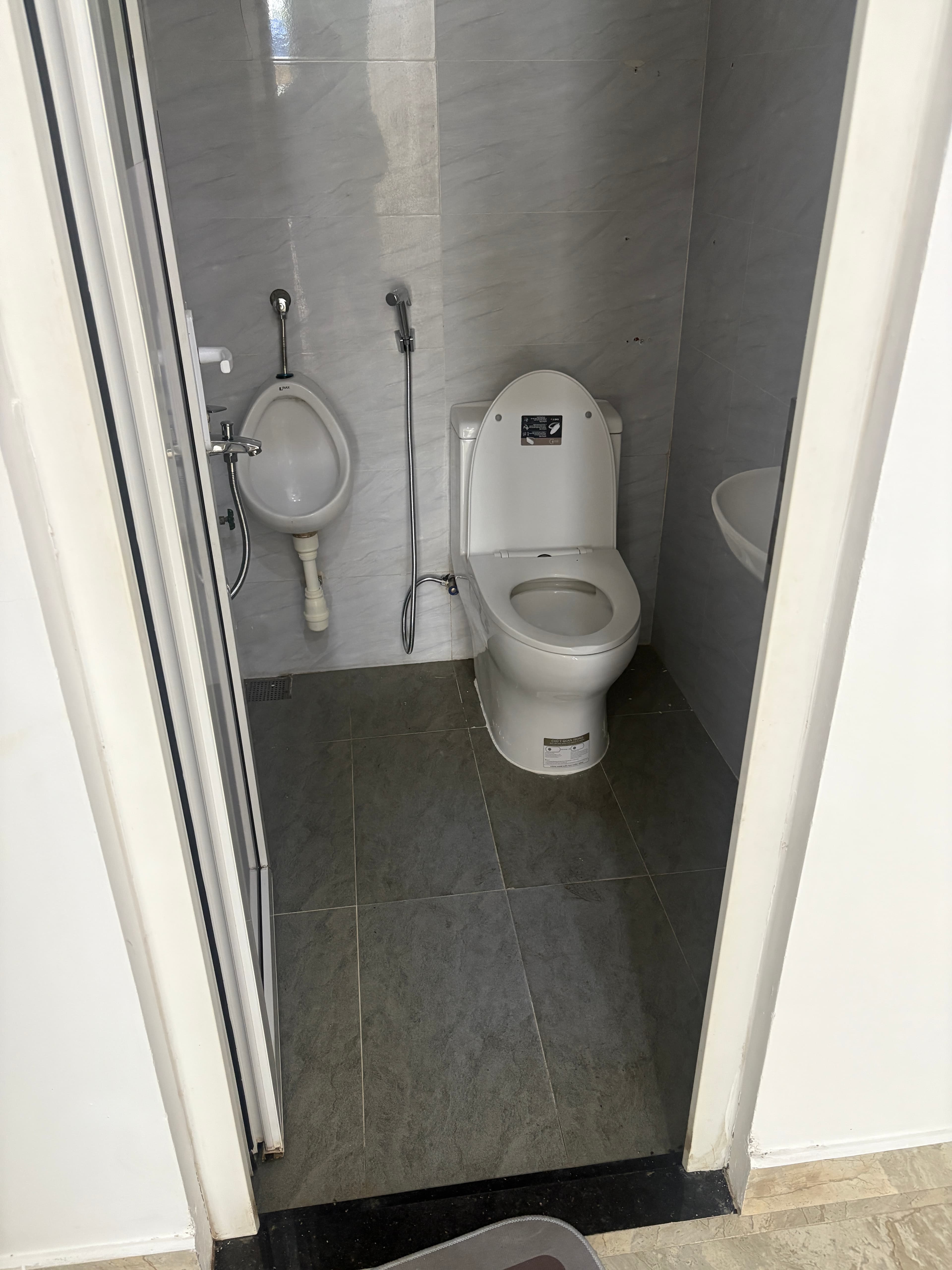 📫 CHO THUÊ NGUYÊN CĂN 3 TẦNG LÊ THANH NGHỊ - HẢI CHÂU - Ảnh 4